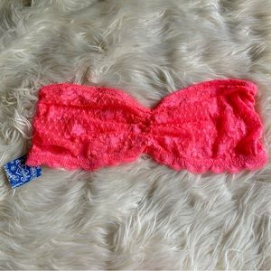 FREE PEOPLE lace bandeu
